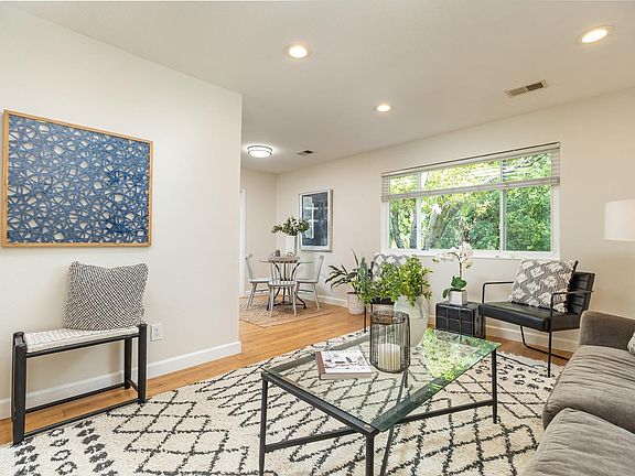 3rd image of 112 - F Oliva Court