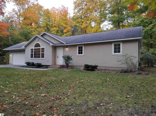 5350 Marks Ln, Traverse City, MI 49684