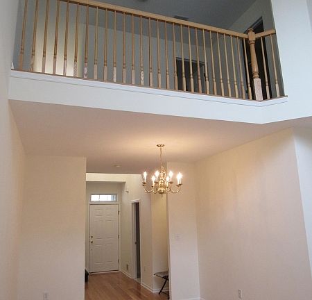 5th image of 305 Clover Ct