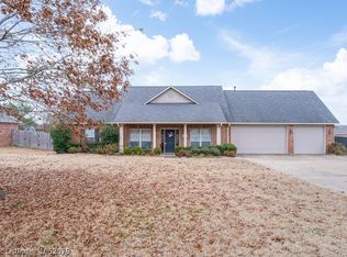 1706 Copper Ridge Dr, Fort Smith, AR 72916