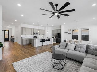 2331 Peach Oak Xing, Manvel, TX 77578