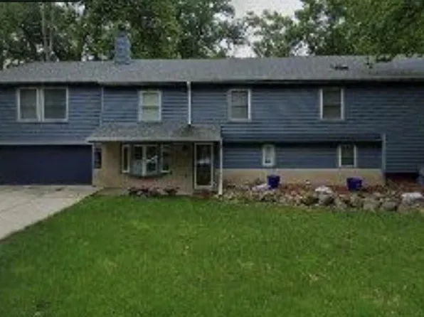 727 East Madison STREET, Oconomowoc, WI 53066