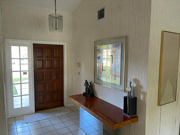 4th image of 13538 Northumberland Circle