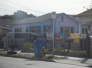 1360 E 33rd St, Los Angeles, CA 90011