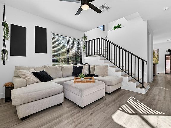 5th image of 8706 Palm Ranches Pl