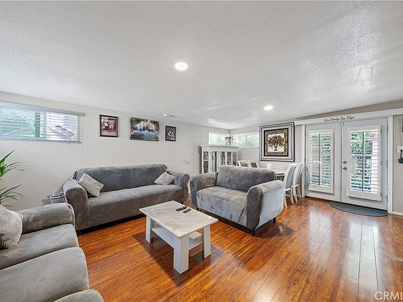 2nd image of 8436 Beverly Rd #2