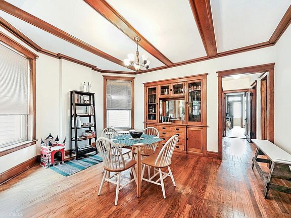 5th image of 2123 W Warner Ave APT 2