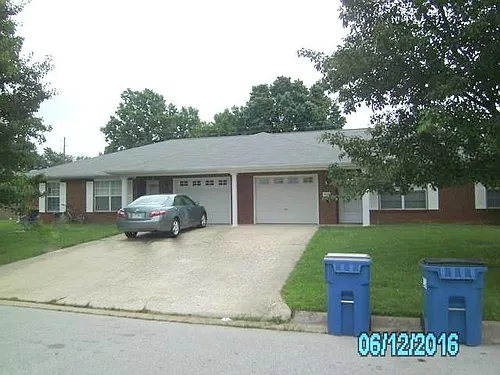1405 SE O St #A Photo 1 1405 SE O St #A Photo 1