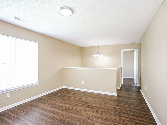 4th image of 1874 Blue Lake Dr