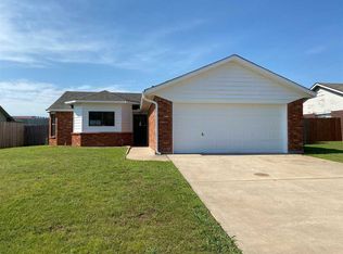 3912 SW Wolf St, Lawton, OK 73505