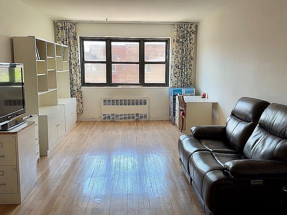 4th image of 140-21 31st Rd #6C