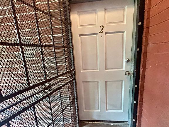 3rd image of 1048 Washington St SW APT 2