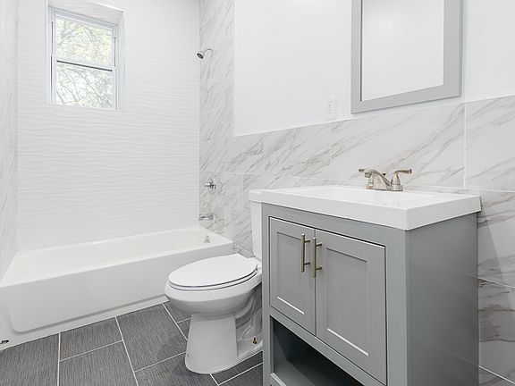 5th image of 297 Macdougal St #2B