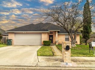 2211 E 28th St, Mission, TX 78574