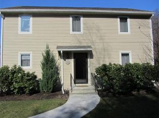 501 Lewis O Gray Dr, Saugus, MA 01906