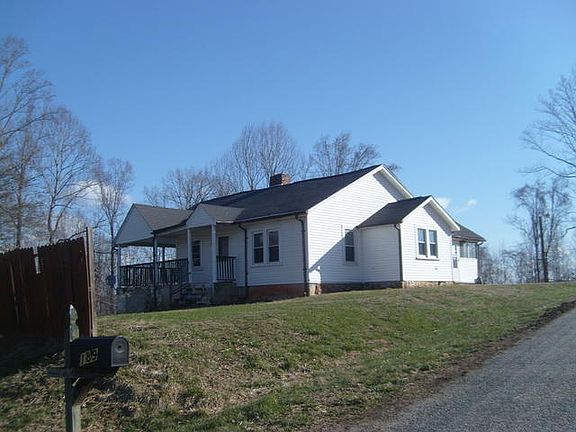 2nd image of 201 Idlewild Dr
