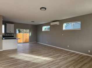 121 & 131 NE Madison St #121, Albany, OR 97321