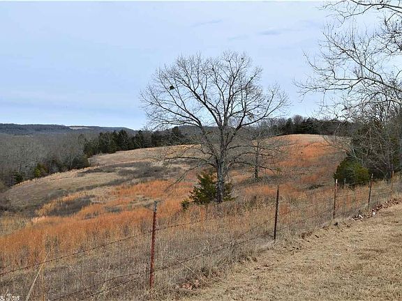 5th image of 60 Joyful Acres Dr