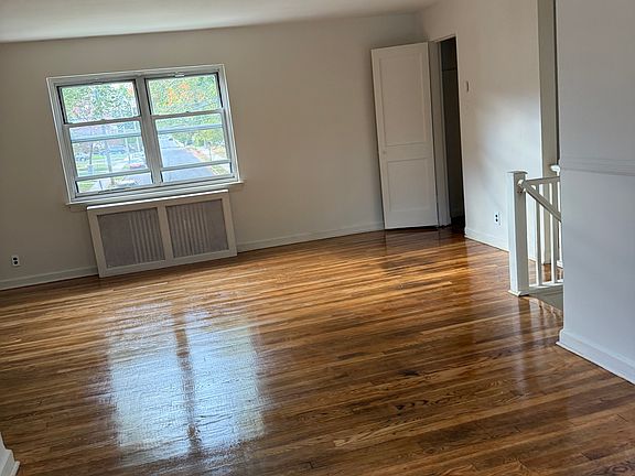 2nd image of 88 Sunnyside Ave #1