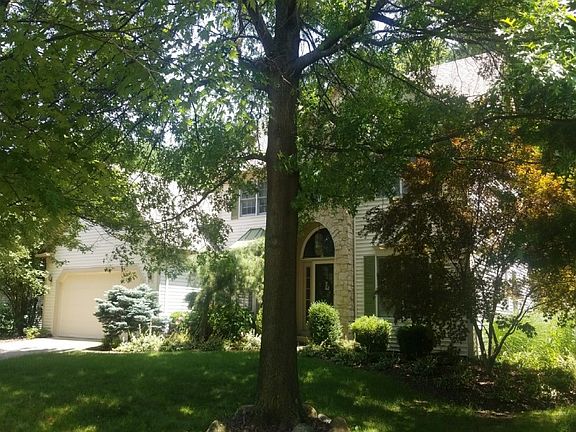 2nd image of 499 Moorewood Ave
