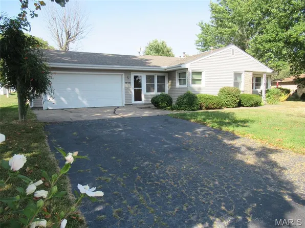 1406 Wyaconda Ave, Canton, MO 63435