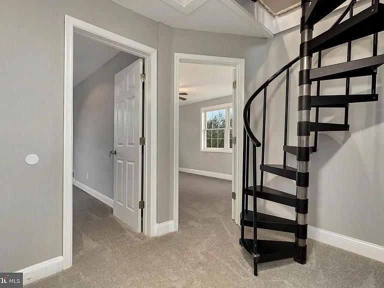 3682 Camden St SE #2 — Photo 13