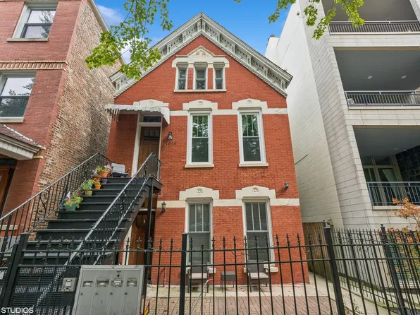 1025 N Wood St APT 2F, Chicago, IL 60622