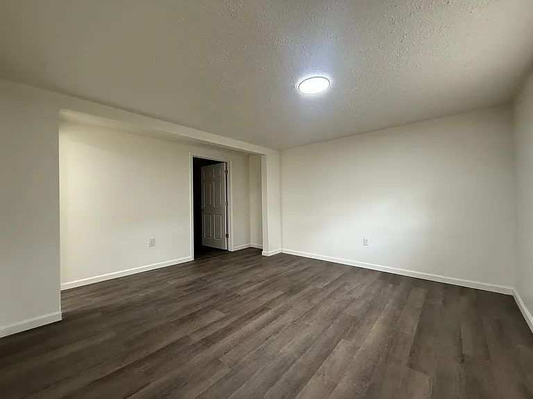 1343-1347 Jackson Hollow Rd — Photo 6