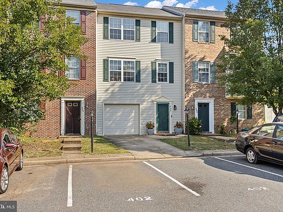 2nd image of 402 Kensington Dr