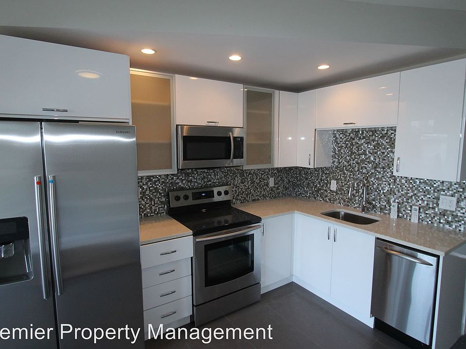 1st image of 181 Southbay Dr #2