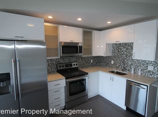181 Southbay Dr #2, Naples, FL 34108