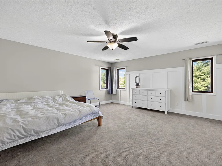 3326 S Forrester St — Photo 44