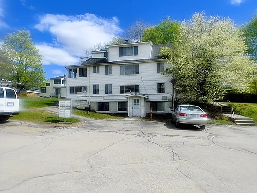 65 Curve St Photo 1