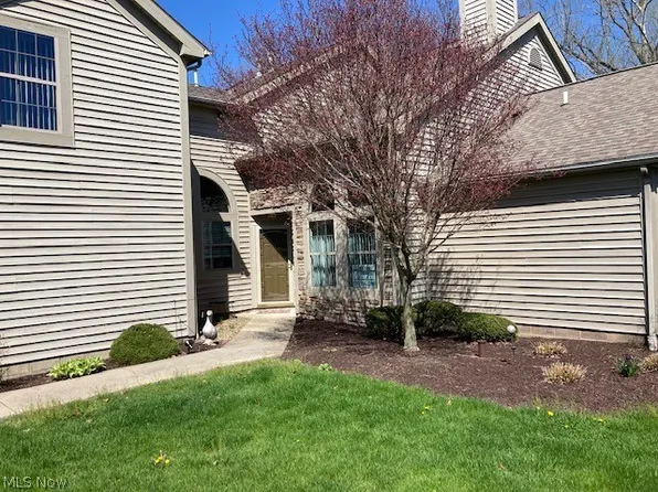 133 N Aspen Ct Unit 2, Warren, OH 44484