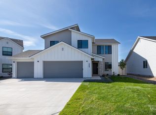 896 Morrow St, Mountain Home, ID 83647