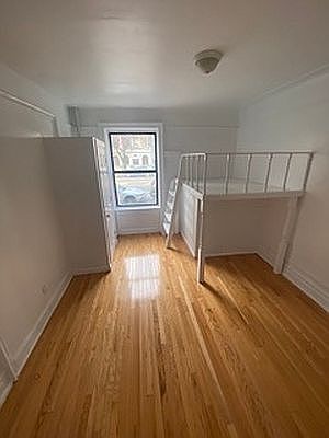5th image of 48 Saint Nicholas Pl #2A
