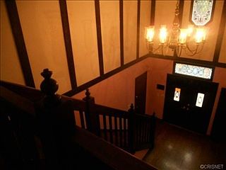 4th image of 5039 Genesta Ave