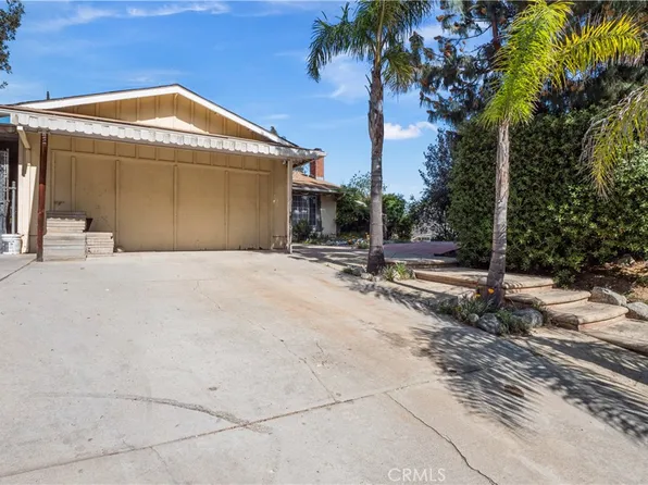 13918 Candlewood Dr, Sylmar, CA 91342