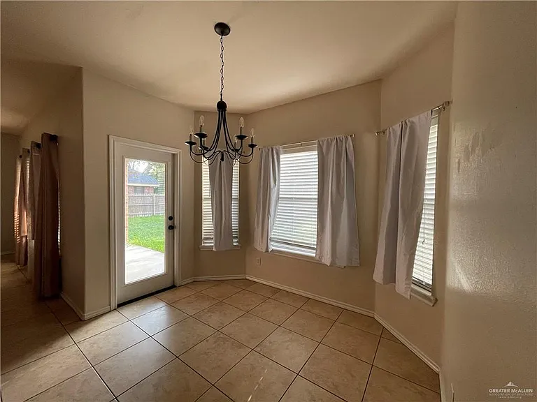 2515 Dove Ave — Photo 13