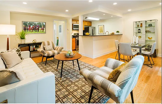 1 bed, 785 sqft, $2,999 — Photo 3