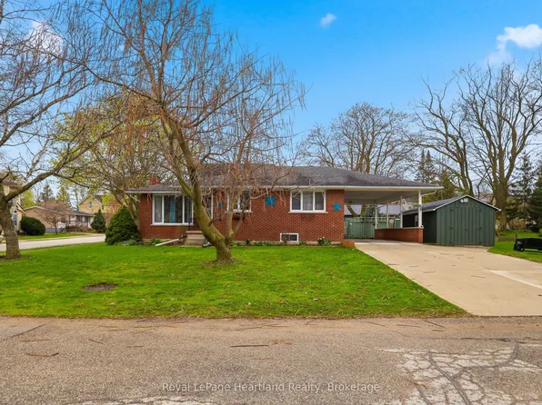 170 Queen St S, Minto, ON N0G 1Z0