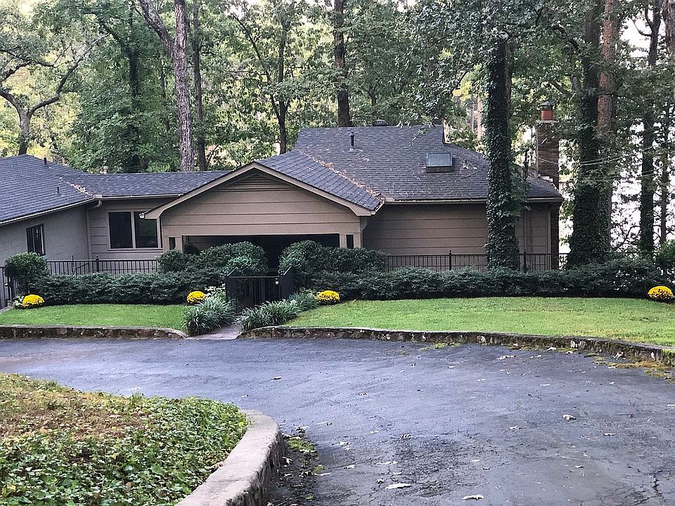 1st image of 123 E Lakeland Point