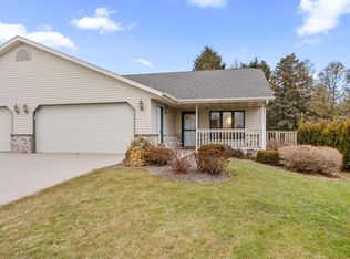 104 Mentink Ave #1, Cedar Grove, WI 53013
