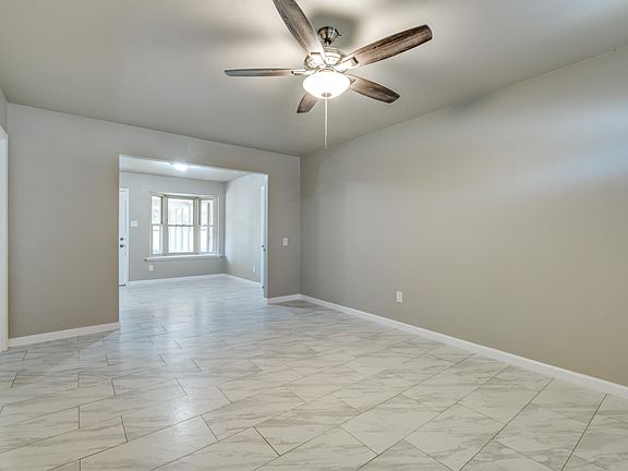 5th image of 5528 Westcrest Dr
