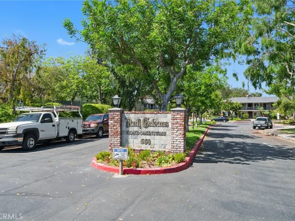660 S Glassell St APT 42, Orange, CA 92866