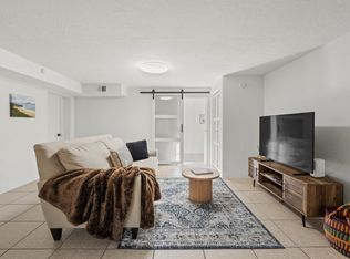 720 Camino Santa Ana, Santa Fe, NM 87505
