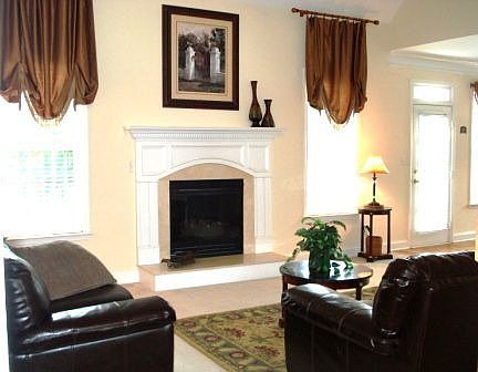 5th image of 170 Stillwood Dr