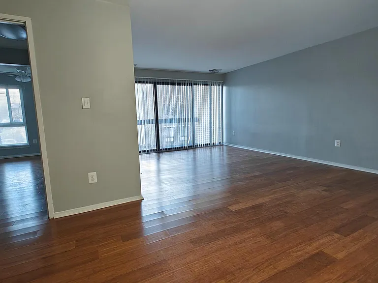 561 Florida Ave #104 — Photo 6