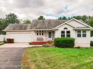 12130 Airport Rd, Dewitt, MI 48820