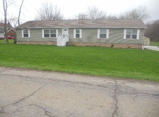 375 N Johnson Rd, Sebring, OH 44672